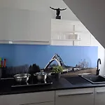 Fruehlingsangebot - Grosse In Top-lage 